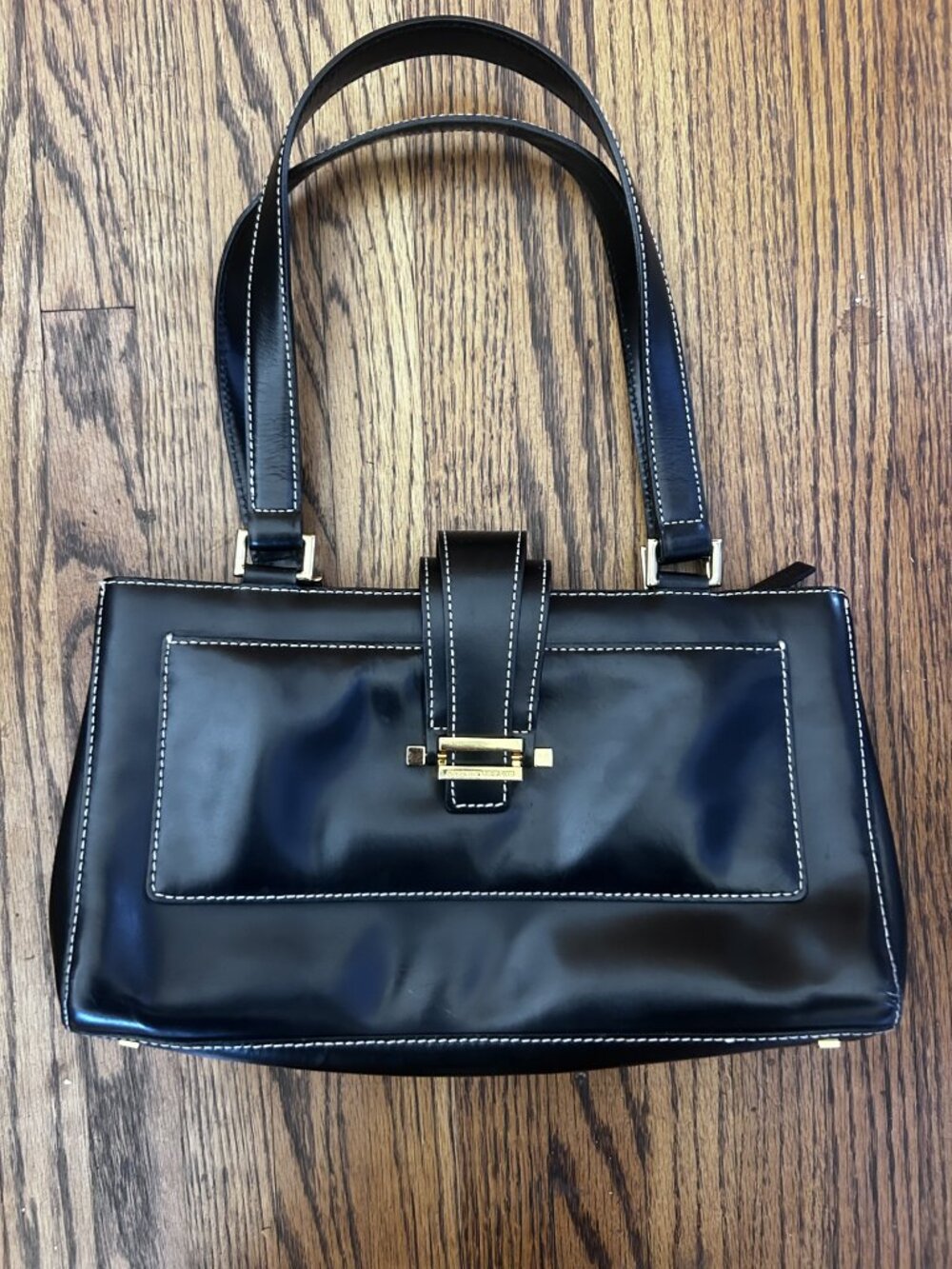 VNTG Black Glossy Genuine Leather Antonio Melani Baguette Bag